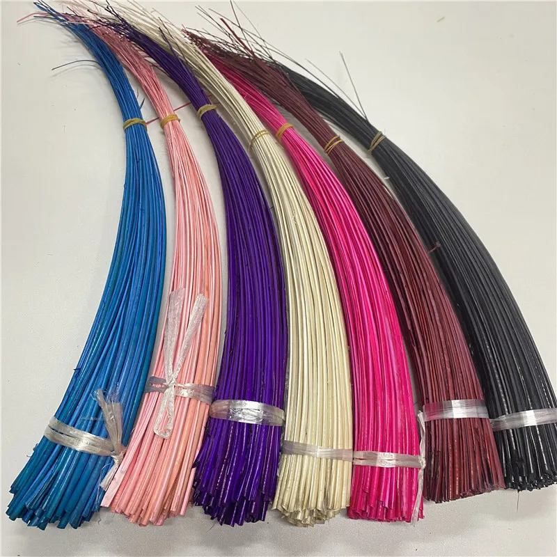 

Hot Sale 50-100pcs/lot High Quality Ostrich Feather Feather Pole 20-24 Inches/50-60cm Dancers Home Christmas for Diy Plumes