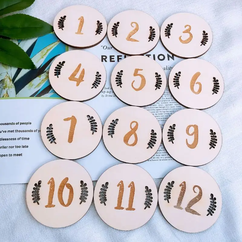 12 Pcs/set Handmade Baby Milestone Card Vintage Leaf Numbers Engraved Wood Infants Bathing Gift Newborn Photography Props Set