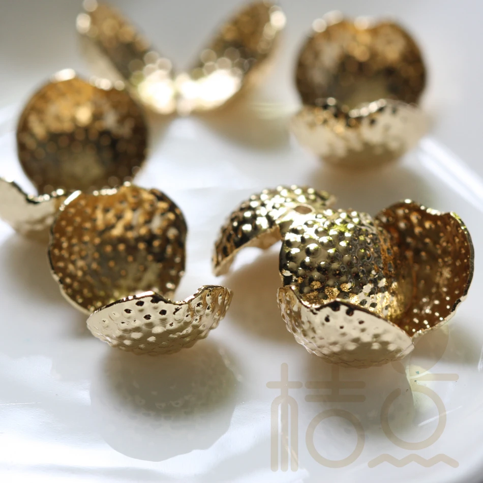 DIY Supply-Solid Brass Finding Textured Clam Shell Bead Tip - 12.1x12.7x9mm (4157C)