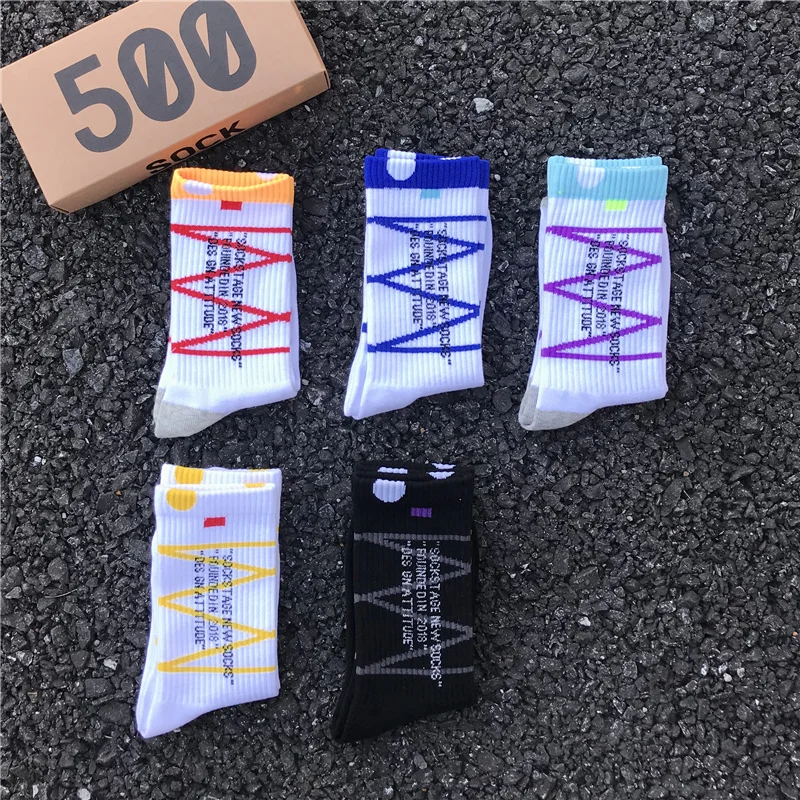 Chaussettes à la mode pour hommes, style lettre, marée, rue, Europe, hip hop, planche à roulettes, sports, match, marée, américains, personnalité, 3