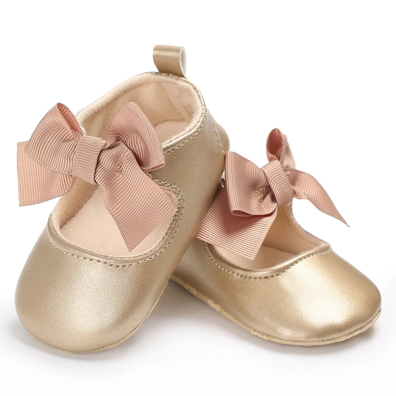 Niedlichen Frühling Neugeborenen goldene Babys chuhe rutsch feste Stoff unten Mädchen Schuhe elegant atmungsaktiv lässig Baby erste Wanderschuhe