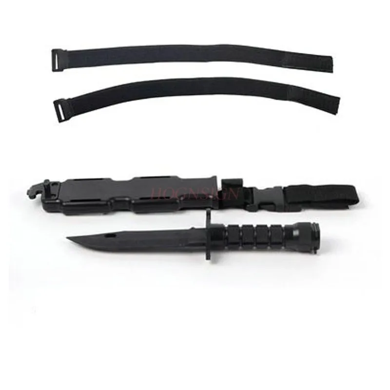 Couteau de simulation en plastique, couteau souple en caoutchouc, accessoires de jeu périphérique, modèle de formation sur film et télévision, performance à baïonnette courte