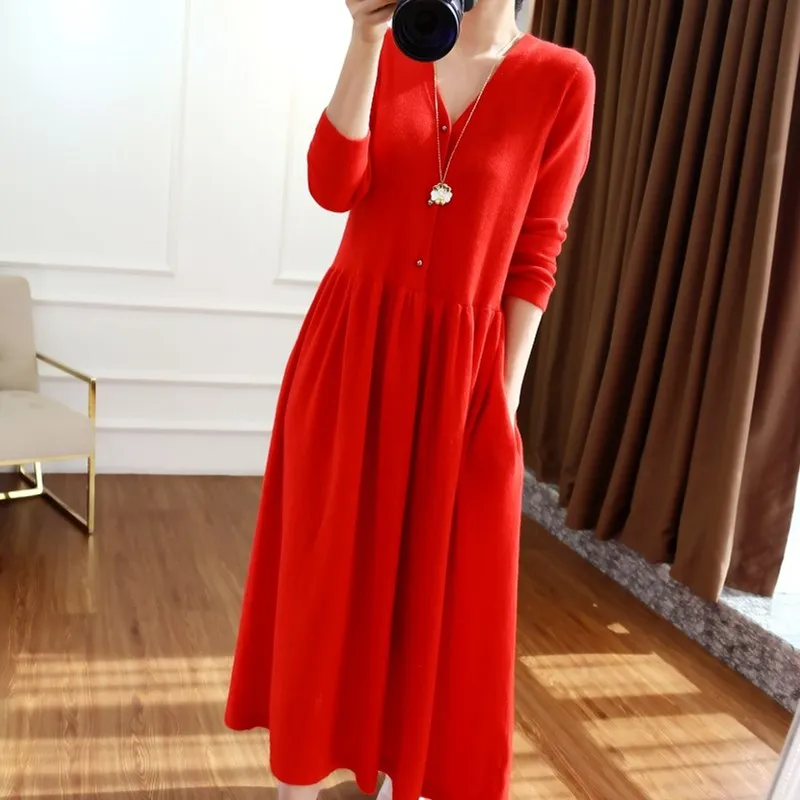 

BELIARST Autumn Winter New V-neck 100% MERINO WOOL Dress Female Temperament Long Paragraph Over the Knee Knitted Sweater