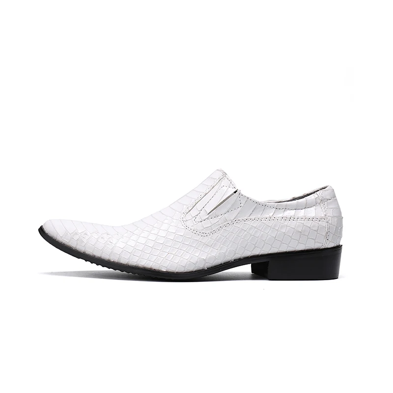 Primavera di alta qualità in pelle di serpente bianca Slip On scarpe eleganti da uomo in vera pelle per feste da sposa mocassino formale Sapato