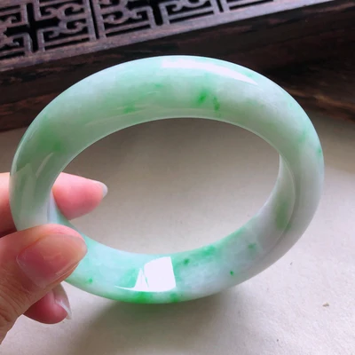 

Zheru Jewelry Natural Burmese Jadeite Light Green Two-tone 54-64mm Bracelet Elegant Princess Jewelry Best Gift for Mother and Gi