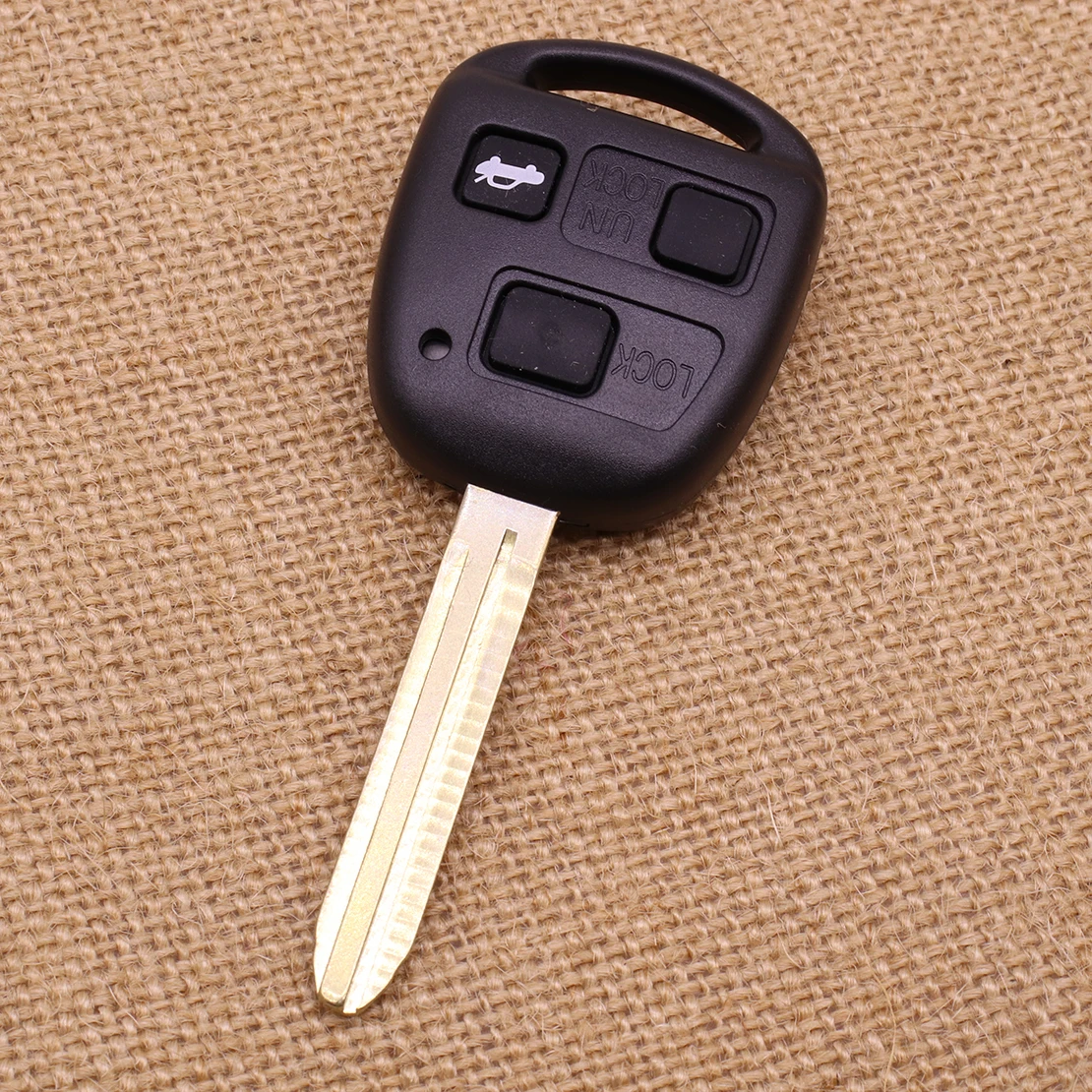 

EIDRAN 3 BTN Remote Key Case Fob Toy47 For Toyota Camry Colorado Yaris Hiace