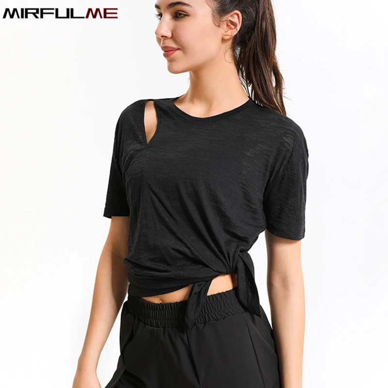 Summer Women Sport Tops Hollow Out Yoga Shirts Thin Loose Quick Dry Running T-shirts Girls Gym Workout Top Forked Tees Sportwear