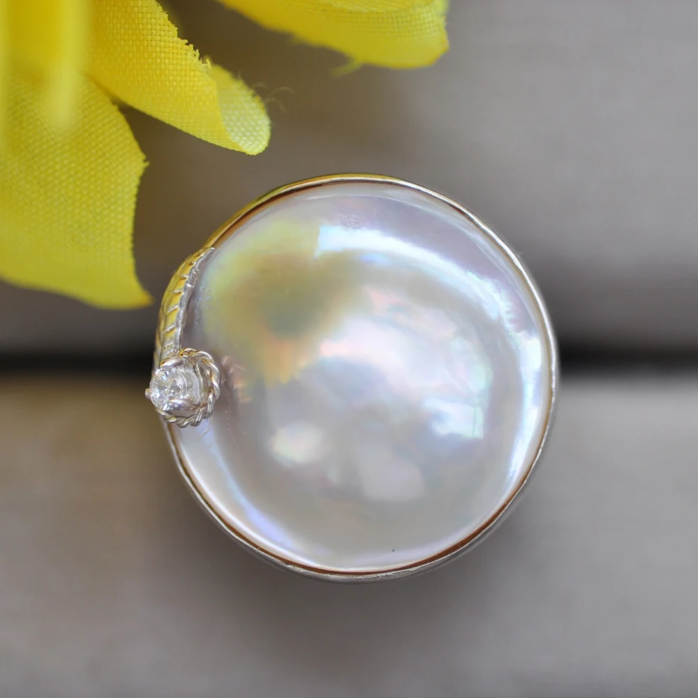 

Z10475 Handmade 22mm Huge Real White South Sea Mabe Pearl Ring 925SC