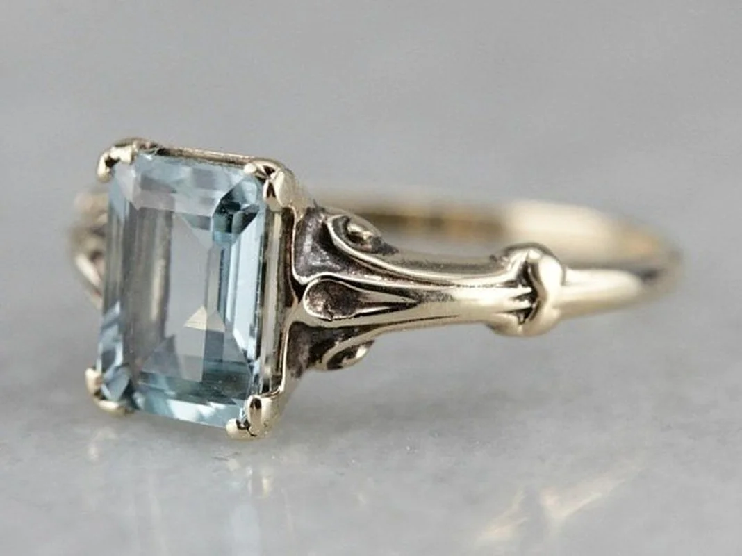 Classic square sea blue topaz girl ring with antique silver plating