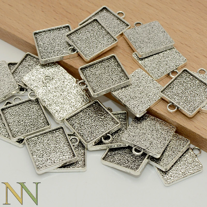 100 قطعة-12 مللي متر ، 16 مللي متر ، 20 مللي متر مربع الحافة الإعداد ، مربع كابوشون قاعدة ، مربع قلادة صينية القرط الفراغات لصنع المجوهرات