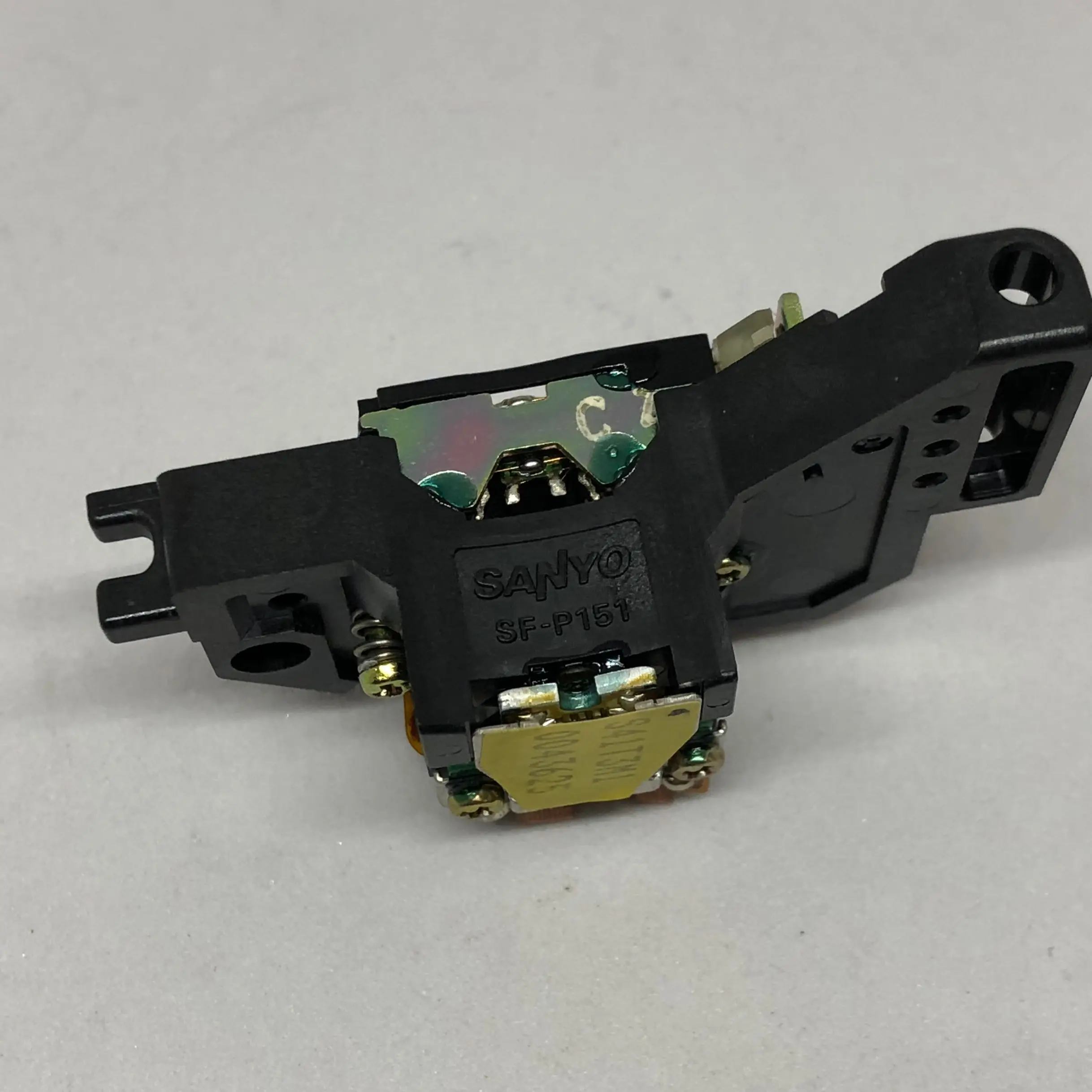 العلامة التجارية جديد SF-P151 SFP151 P151 17PIN نفس استخدام SPU3200 16P TEAC 540E PVR-560X الليزر عدسة البصرية اللواري كتلة Optique