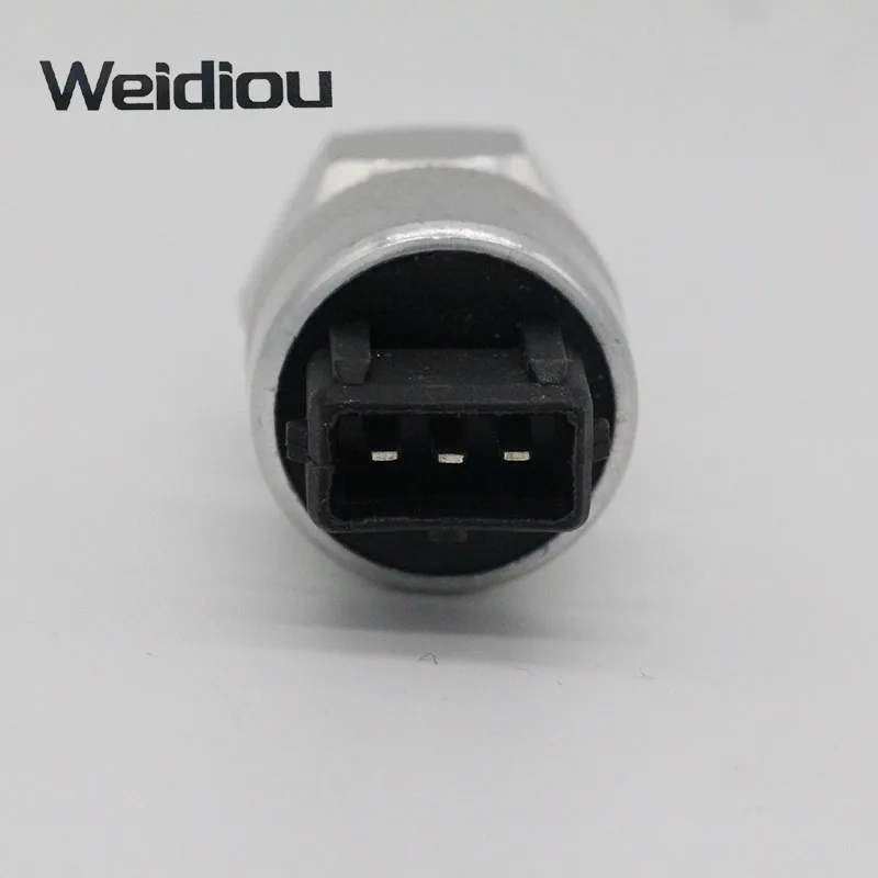 Sensor de velocidad del odómetro de alta calidad para camión ligero Dongfeng DFAC FAW China 3836BB01-010 Φ4 8P/r