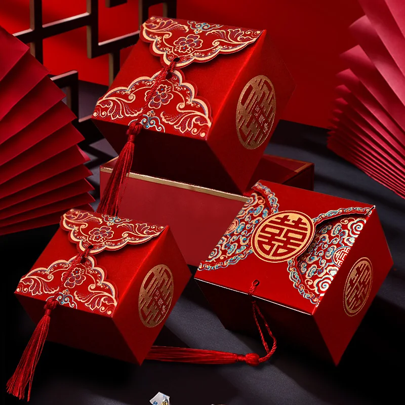 50pcs Retro red Chinese style Candy Boxes wedding gifts for guests mariage Paper Chocolate packaging box boite gateau mariage