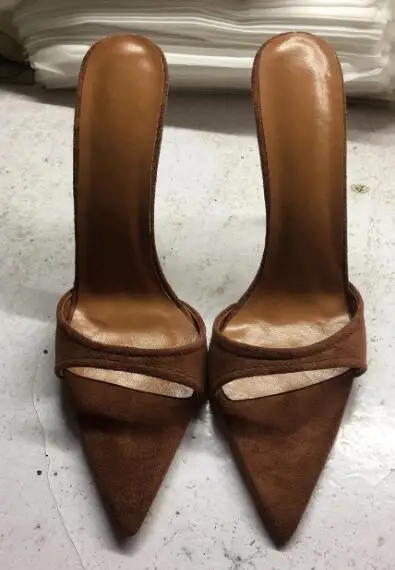 Najnowszy kobieta ciemny Nude Suede wskazał sandały z odkrytymi palcami kobiet Slip On buty na obcasie Sippers pompy sandały buty duży rozmiar 45