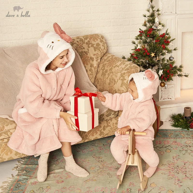 DBM20294 dave bella winter baby girls fashion cartoon hooded pajamas newborn baby underwear casual sleepwear