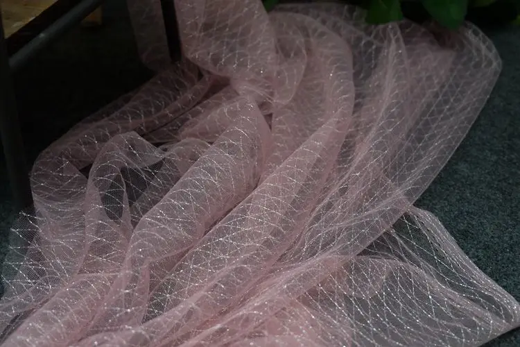 150cm Wide 1meter/lot Thin Tulle Fabric Veil Lace Fabric Material Grid Black White Gold Silver Thread Decoration X1087