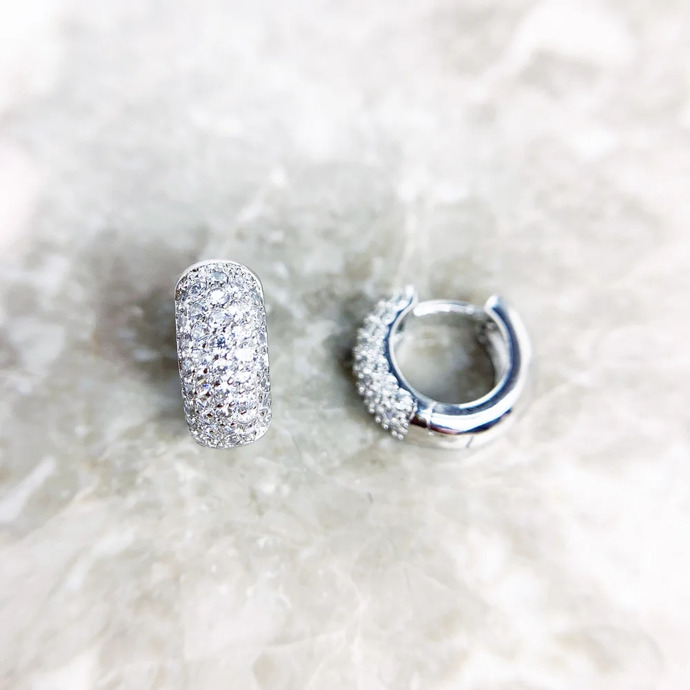 Weiße kreolische Scharnier-Creolen Pave Europe Glam Fine Jewerly für Frauen, Geschenk aus massivem 925er-Sterlingsilber – Detail 7
