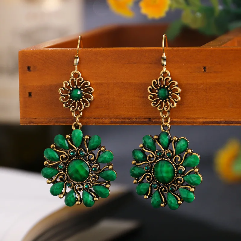 Vintage Women\'s Round Sun Flower India Earrings Female European and American Ethnic Boho Earrings Rhinestone Waterdrop Jewelry