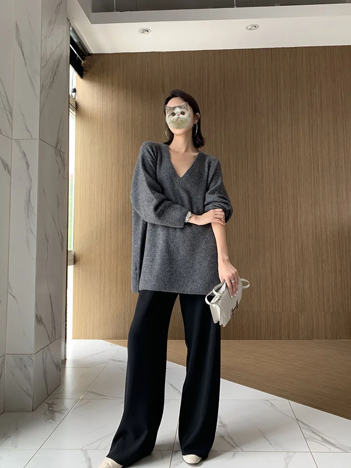 Autumn and winter Medium length Cashmere sweater Women\'s V-Neck Solid Cashmere Sweater Sweater Pullover Clothes
