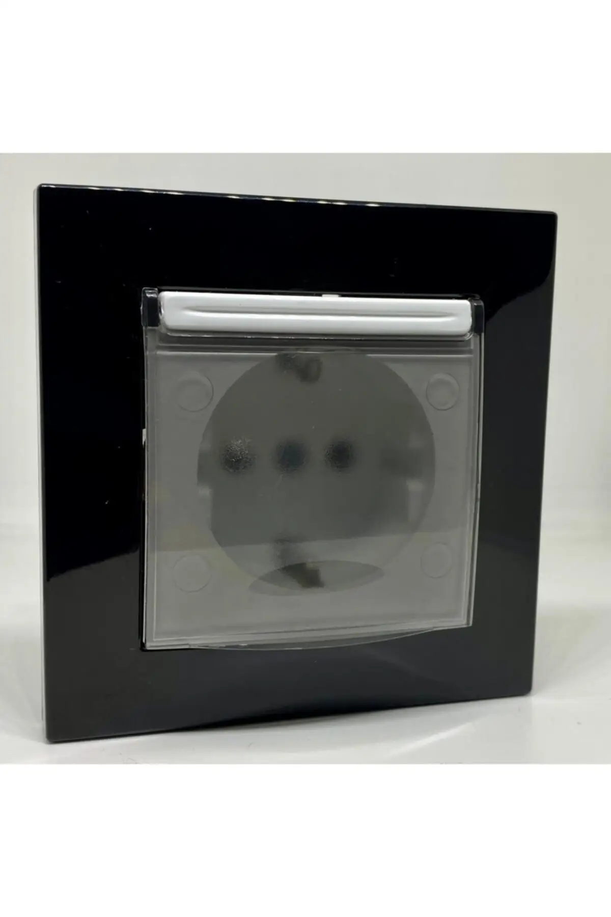 Softcover Grounded Outlet Framed Black White