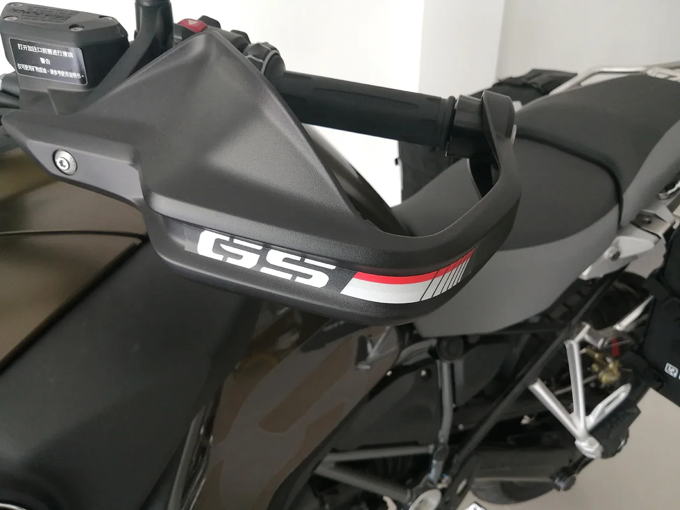 R1200gs pegatinas de abrazadera de manillar de motocicleta r1200gs lc accesorios Para Moto guardamanos mano r1250gs aventura