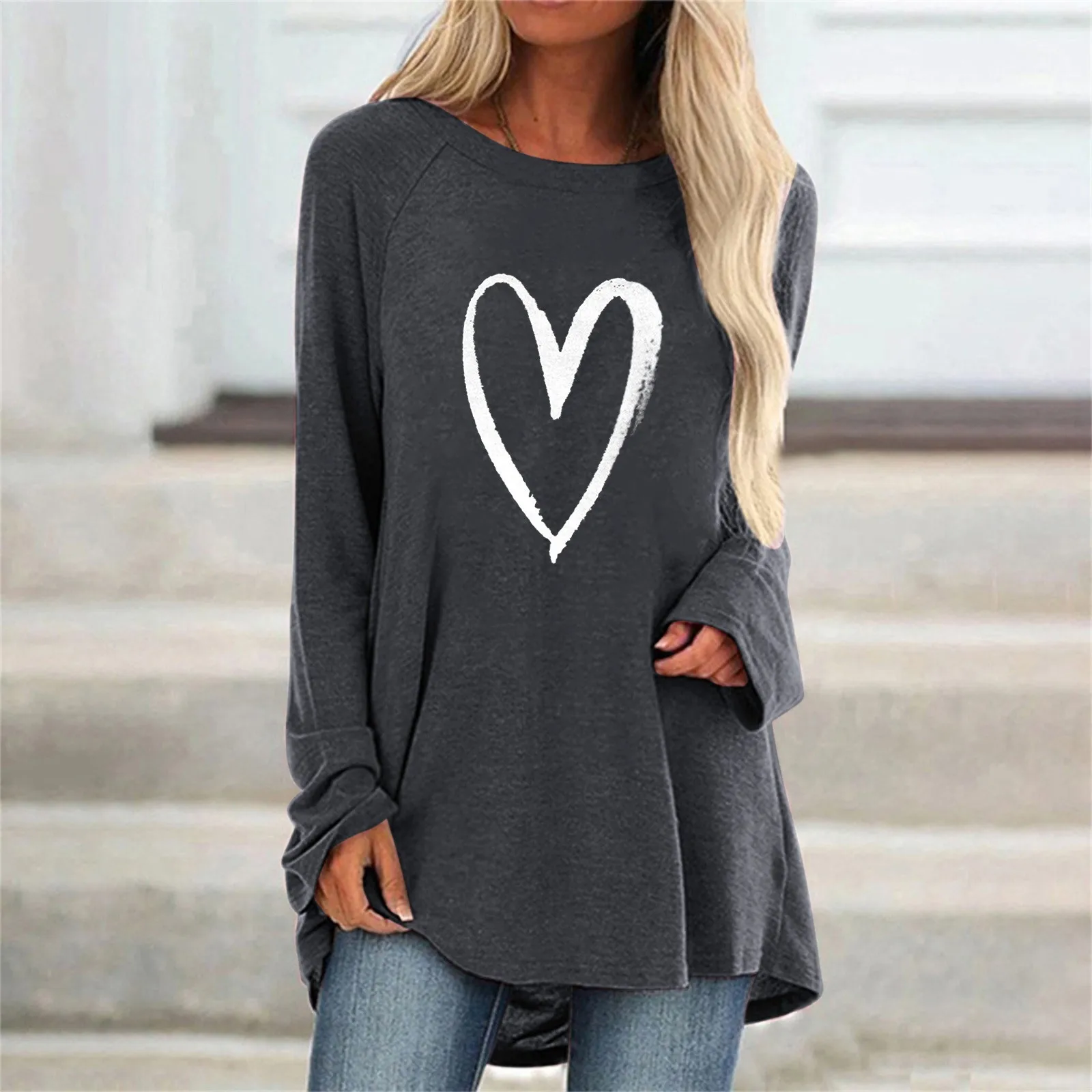 2021 Autumn Winter Loose T-Shirt Women Heart 3D Printed Tops O-Neck Long Sleeve Oversized Shirt Female Girls Harajuku Pullover