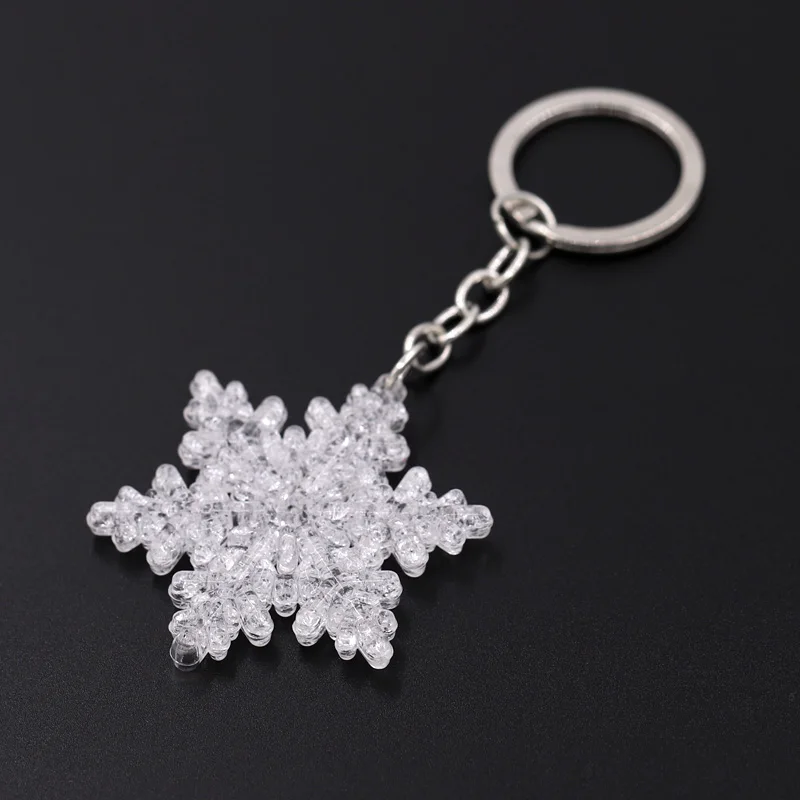 Keychains Jewelry Acrylic Snowflake Pendant Key Chain Fashion Trinket Gifts for Men and Women Car Key Ring Accessories