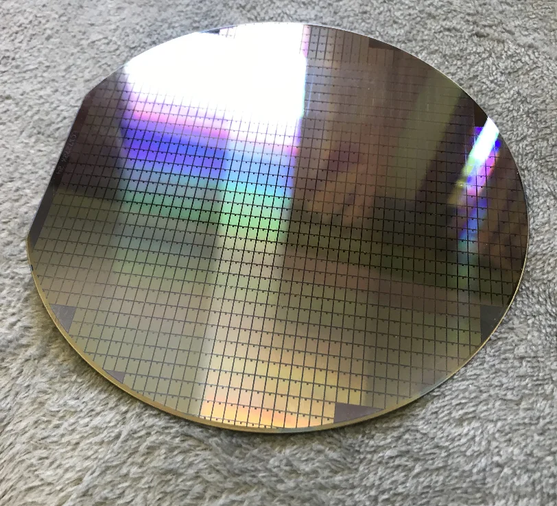 

Silicon Monolithic 6 inch