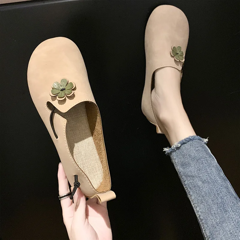 2022 Spring and Autumn New Women's Single Shoes Comfortable Casual Shoes Loafers Sexy Petal Round Head Women's Single Shoes