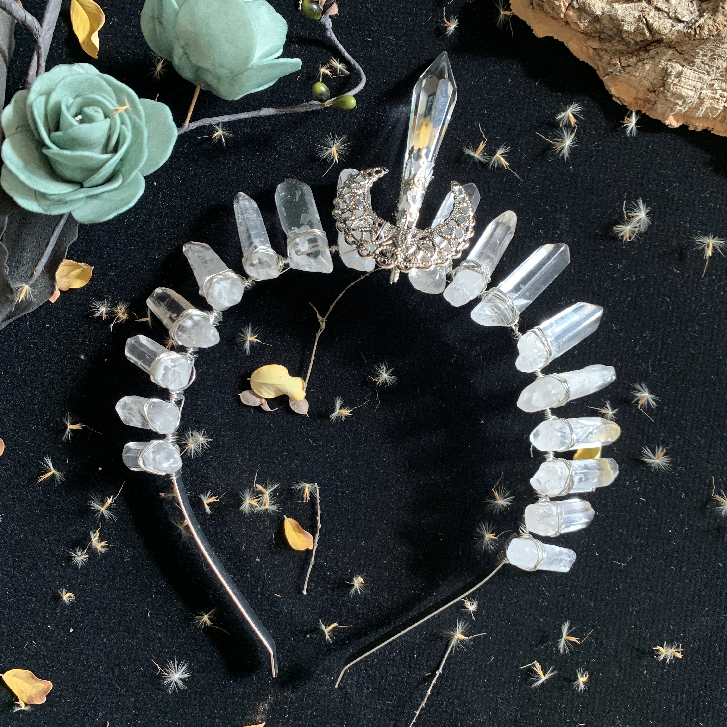 

Wicca Hair Accessories Raw Crystal Crown White Transparent Hollow Moon Tiaras Headband Witchcraft Bridal Festival Gifts Women