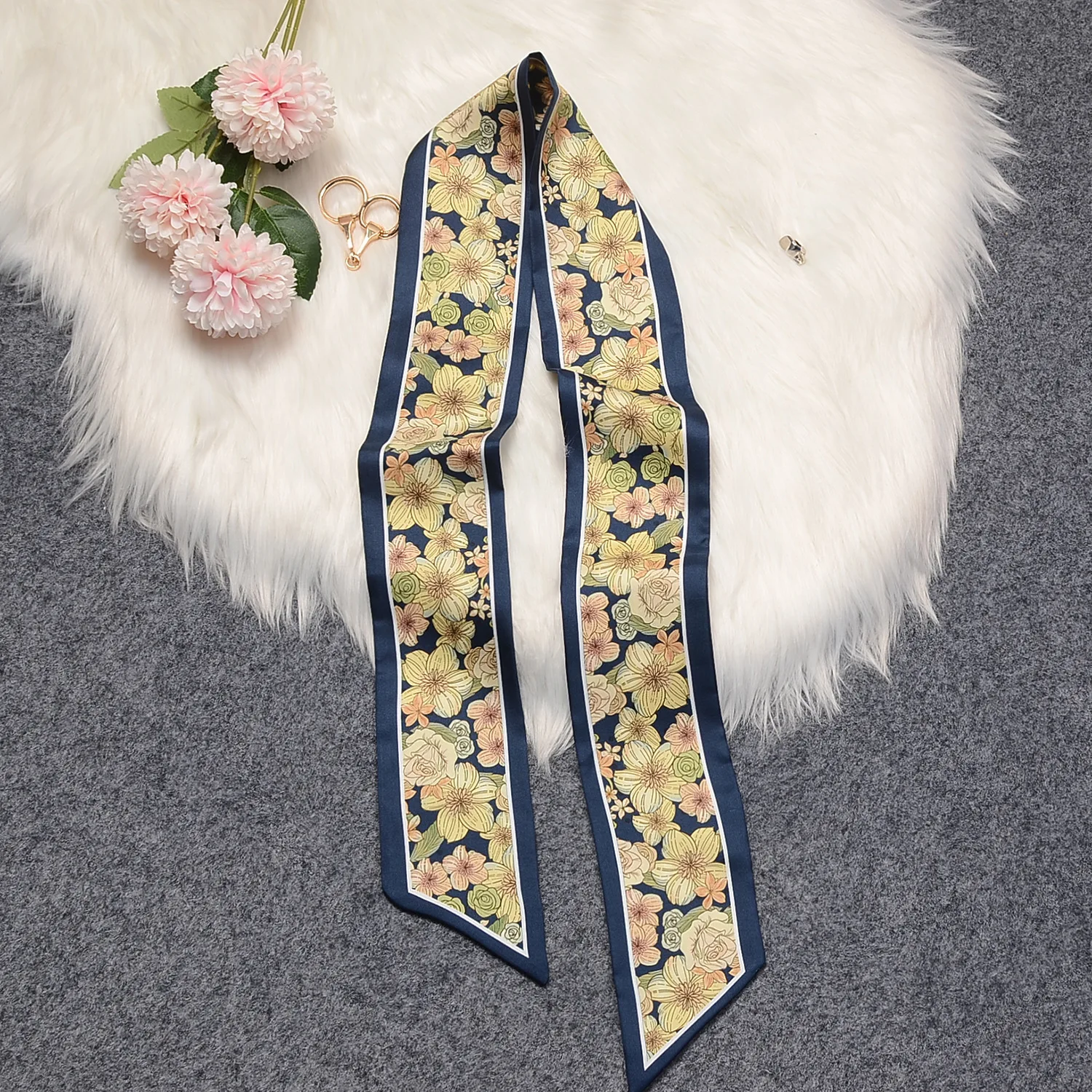 100% Silk Scarf Fashion Design Print Natural Mulberry Silk Brand Women Scarf Foulard Hair Bag Scarves High Grade Neckerchief