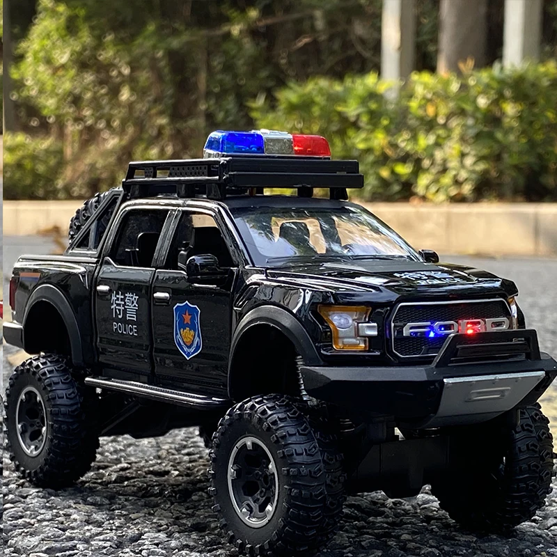 1:32 Ford Raptor SVT Alloy Car Model Diecasts Toy Modified Off-Road Vehicles Metal Car Model Simulation Collection Kids Toy Gift