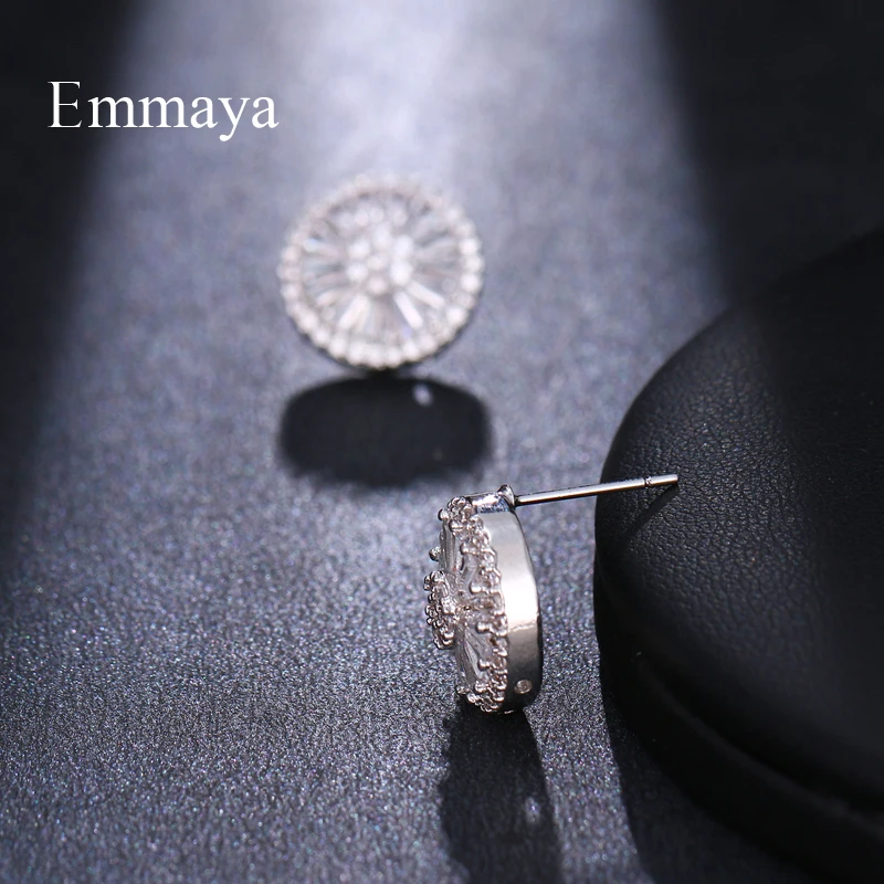 Emmaya Classic Circular Round Shape Outmost With Cubic Zircon And Radial Range Inside For Female Simplicity Model Stud Earring