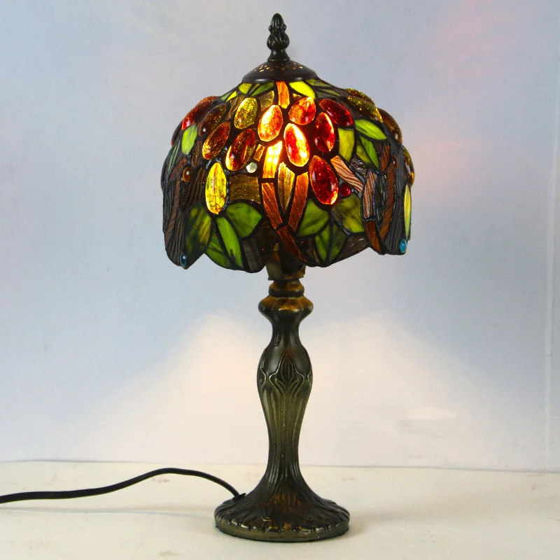 Tiffany Series European Retro Stained Glass Living Room Dining Room Bedroom Bedside Bar Table Grape Small Table Lamp E27