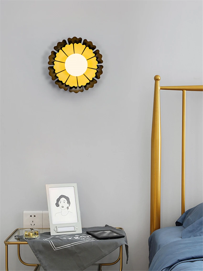 

Nordic Modern Bedroom Bedside Wall Lamps Yellow Sunflower Shape Living Room Entrance Hallway Balcony Decor Bathroom Wall Lights