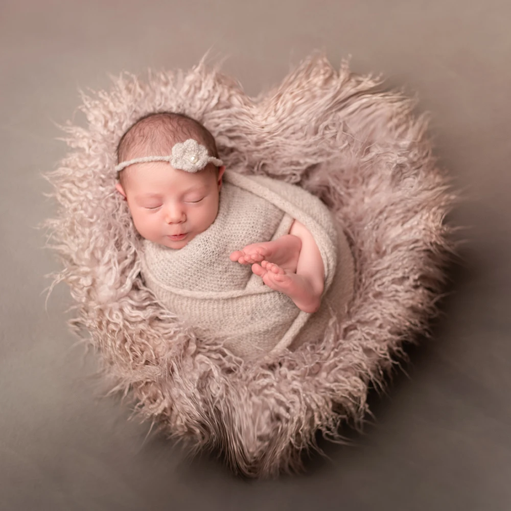 Don&Judy Heart Layers Newborn Baby Soft Faux Fur Long Pile Photograph Blanket Infant Background Photo Prop Basket Stuffer Filler