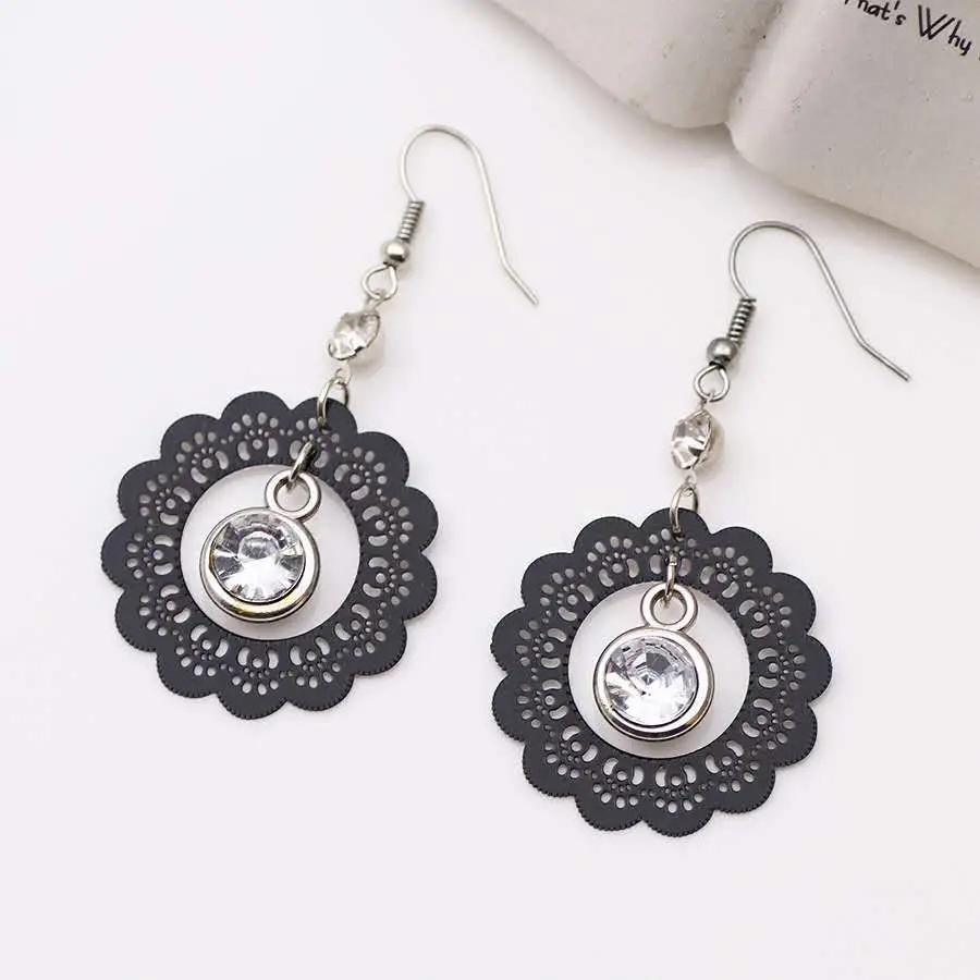 50 Stück AB1434 30mm Runde Blumenanhänger aus Messing, Filigran-Blumenanhänger, DIY-Schmuckzubehör für die Herstellung von Ohrringen – Detail 13