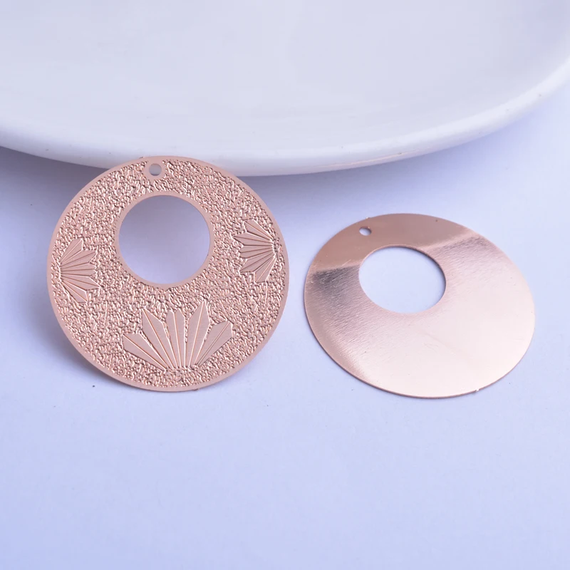 30 Stück AB6388 35mm Messing Roségold plattierte runde Blumenanhänger Schwarz Anhänger – Detail 5