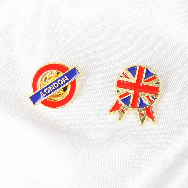 British flag brooch Personality creative building pins Cartoon Big Ben telephone booth badge accessories Gifts for friends