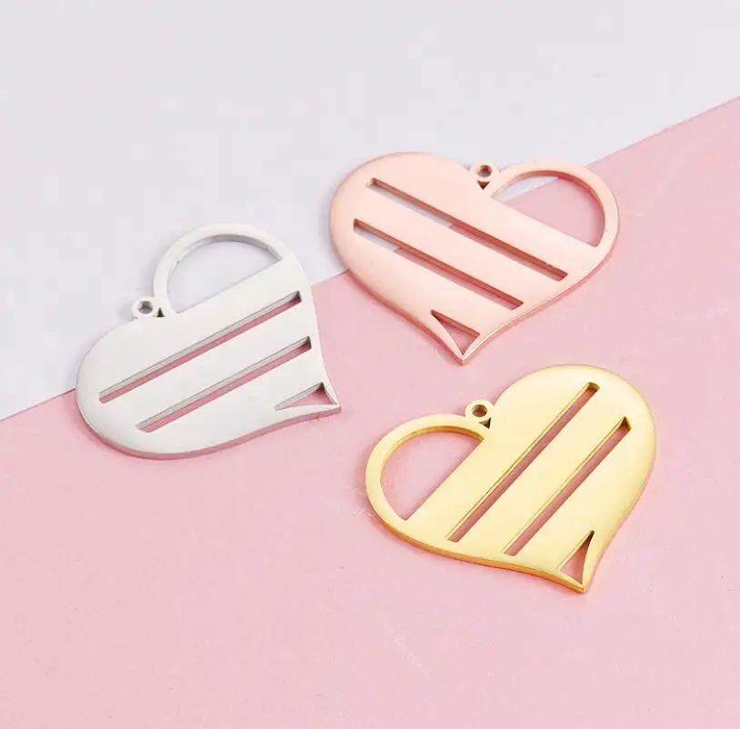 

New 10Pcs/Lot 31*35mm Mirror Polish Stainless Steel Hollow Heart Charms For DIY Making Necklaces Keychain Bracelets Jewelry