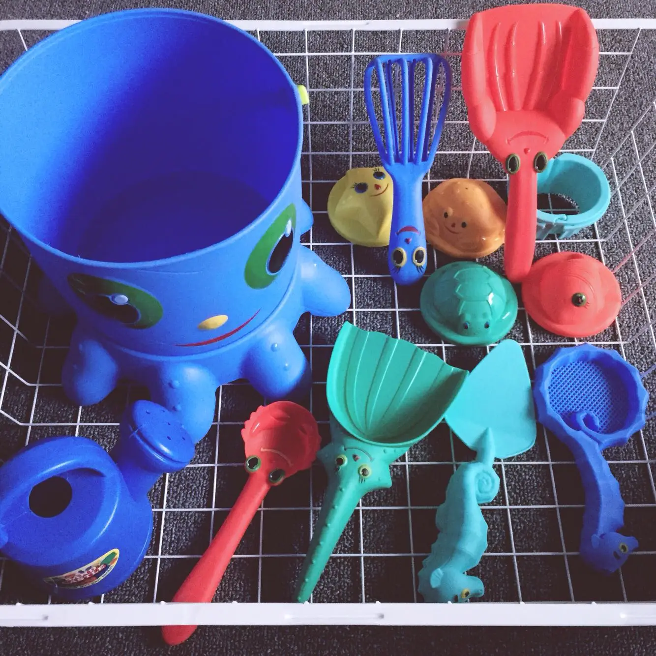 

14 Piece Set Beach Toy Sand Digging Tool Bucket Suit Mini Shovel Parent Child Interactive Games Birthday Gift