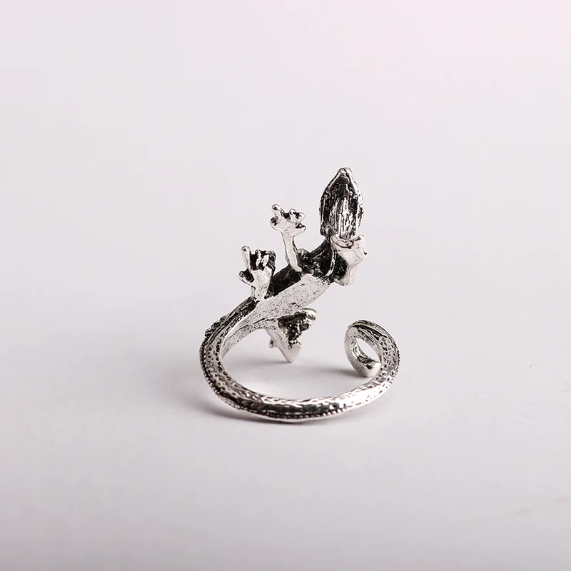 Retro Punk Cute Lizard Ring Men And Women Adjustable Steampunk Black Ferocious Animal Anime Jewelry Accessories Wholesale 2021