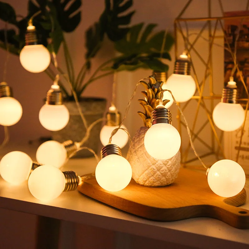LED Classic Light Bulbs String Light Creative Garland Bulbs Lamp String Battery Operated for Indoor Living Room Bedroom Decor