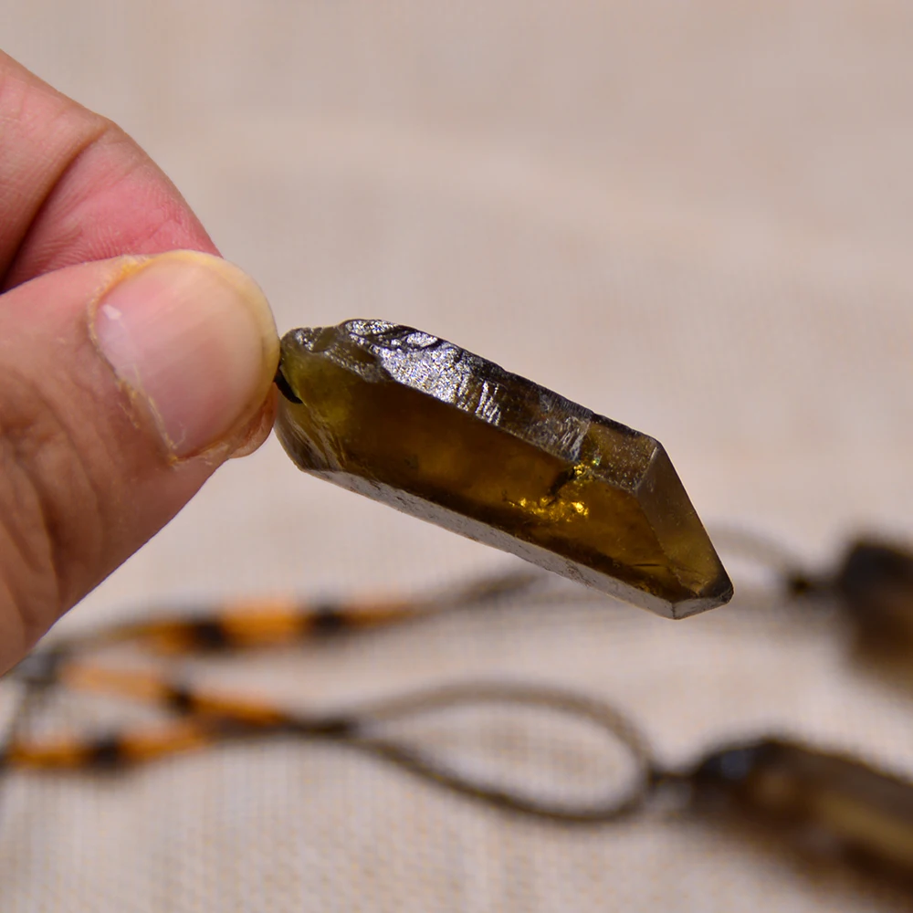 Natural Smoke Crystal Ornament Yellow Point Quartz Stone Ornament Decoration Healing Charm Ornament Decoration