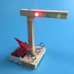 1Pcs DIY Intelligence Assembly Blocks Traffic Lights Toy Creative Science Technology Physics Experiment Electronic Light Toys