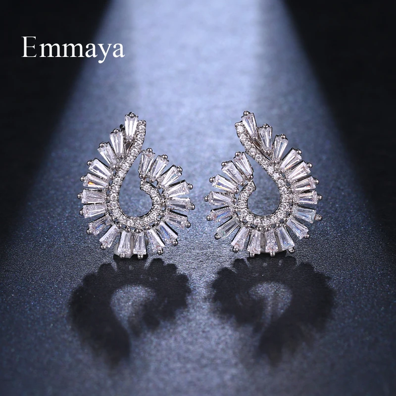 

EMMAYA Fashion Symmetrical Conch Shape Around With Cubic Zircon Multicolor Stud Earring For Female Personality In Dinner