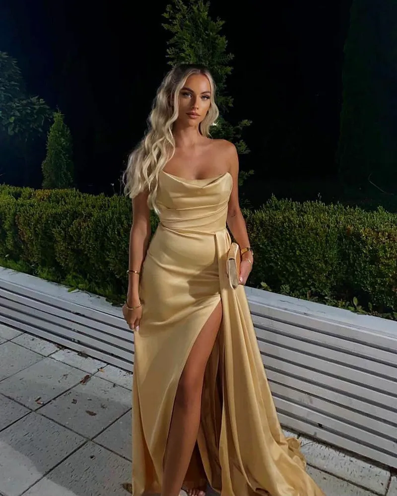 

BridalAffair Champagne Long Mermaid Prom Dresses with Side Slit Elegant Pleats Women Prom Gowns Formal Party Dress 2022