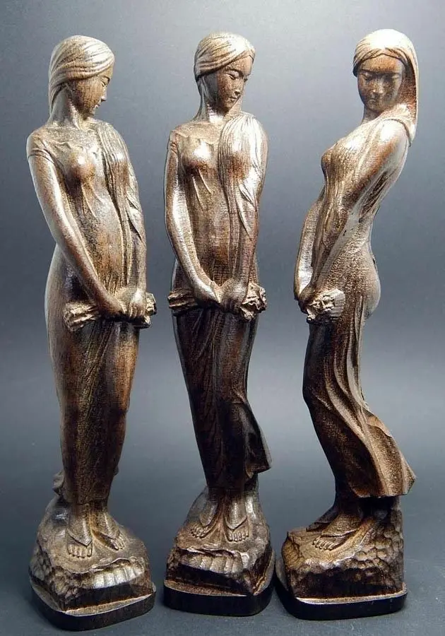 1PCS Sexy Plump Beauty women Agarwood wood carved statue Collection 7.87inch