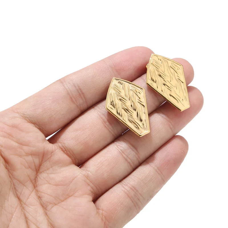 

20pcs/lot stainless steel Gold silver Color Ear Studs Flat shield Earring Post for Earring DIY Jewelry Making Findings