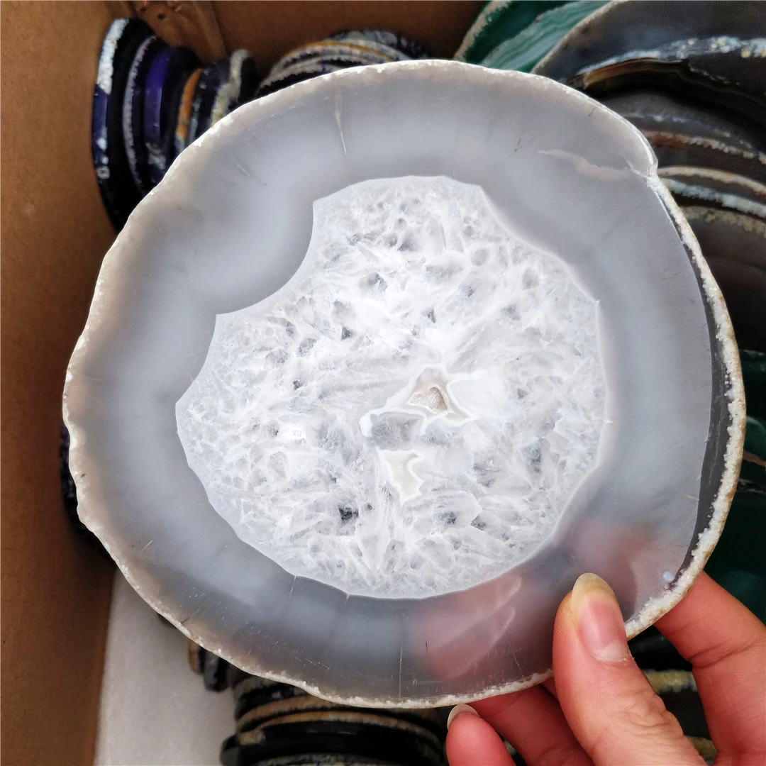 Natural Large Size Original Color Grey Agate Crystal Slices Ornaments Mineral Specimen Coasters For Home Decorations
